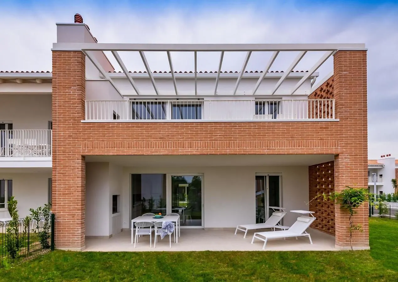 *** Aparthotel Pareus Beach Resort Caorle Italy