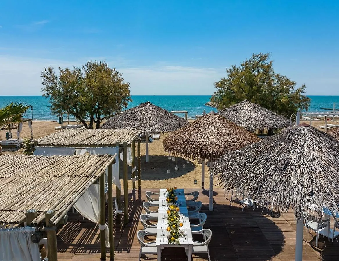 Aparthotel Pareus Beach Resort Caorle